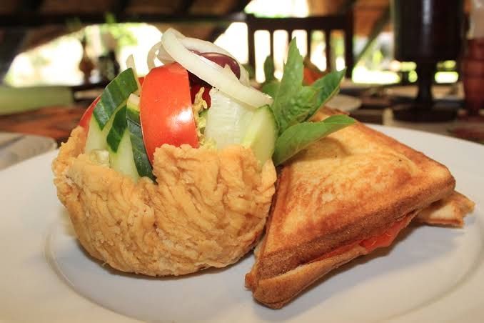 A light lunch from the Pamusha kitchen