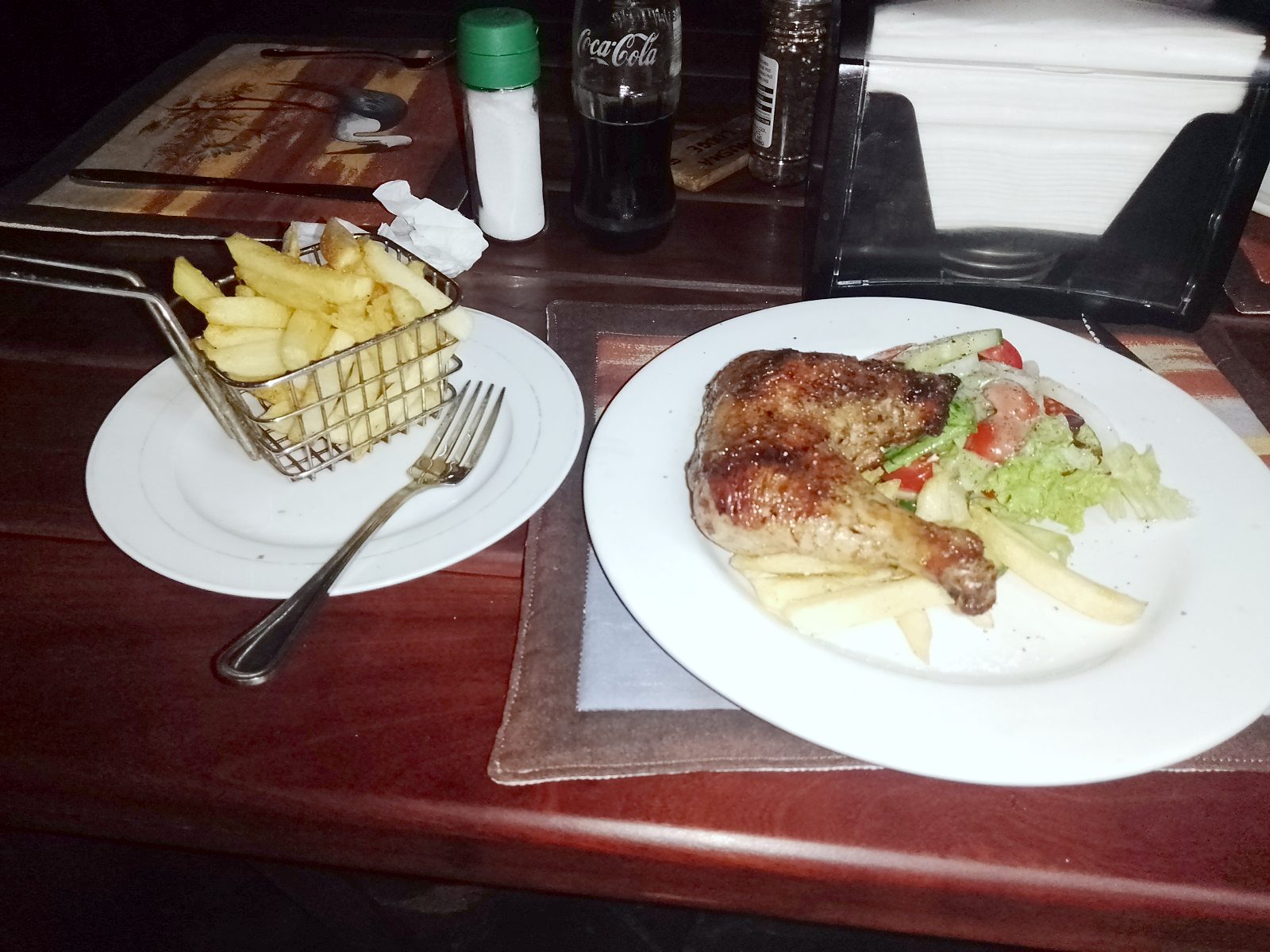 Grilled chicken with chips and salad
