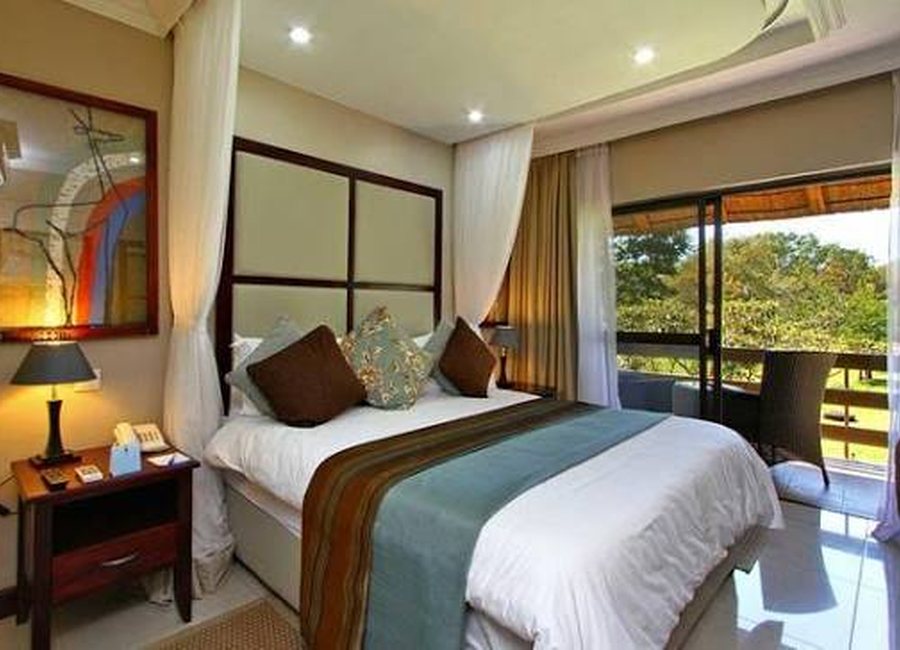 Luxury lodge and camp accommodation in Victoria Falls