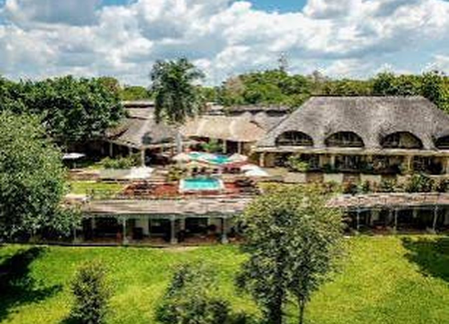 Luxury lodge and camp accommodation in Victoria Falls