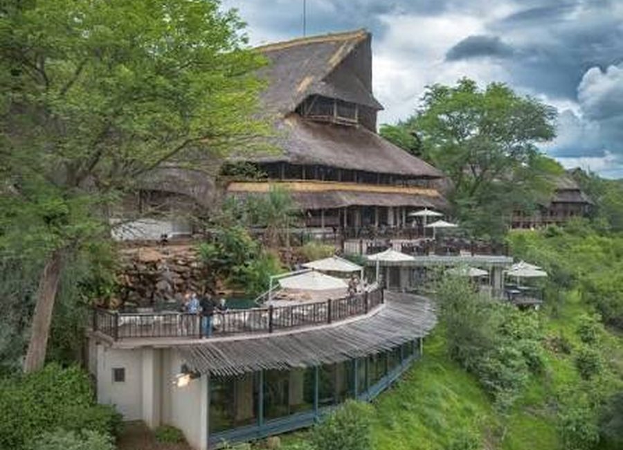 Luxury lodge and camp accommodation in Victoria Falls