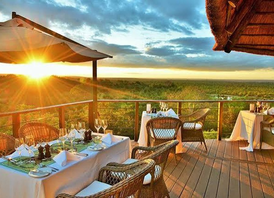 Luxury lodge and camp accommodation in Victoria Falls